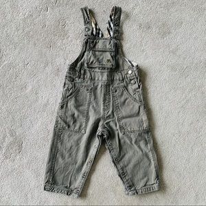 Burberry baby overalls - Olive Green - 18M